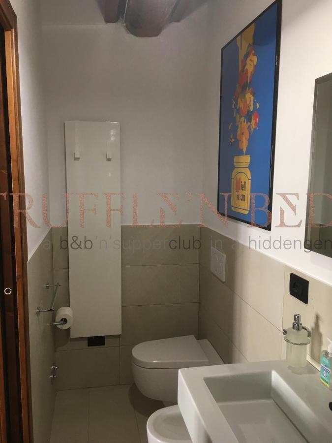Truffle'N'Bed Bed & Breakfast San Giovanni dʼAsso Екстериор снимка